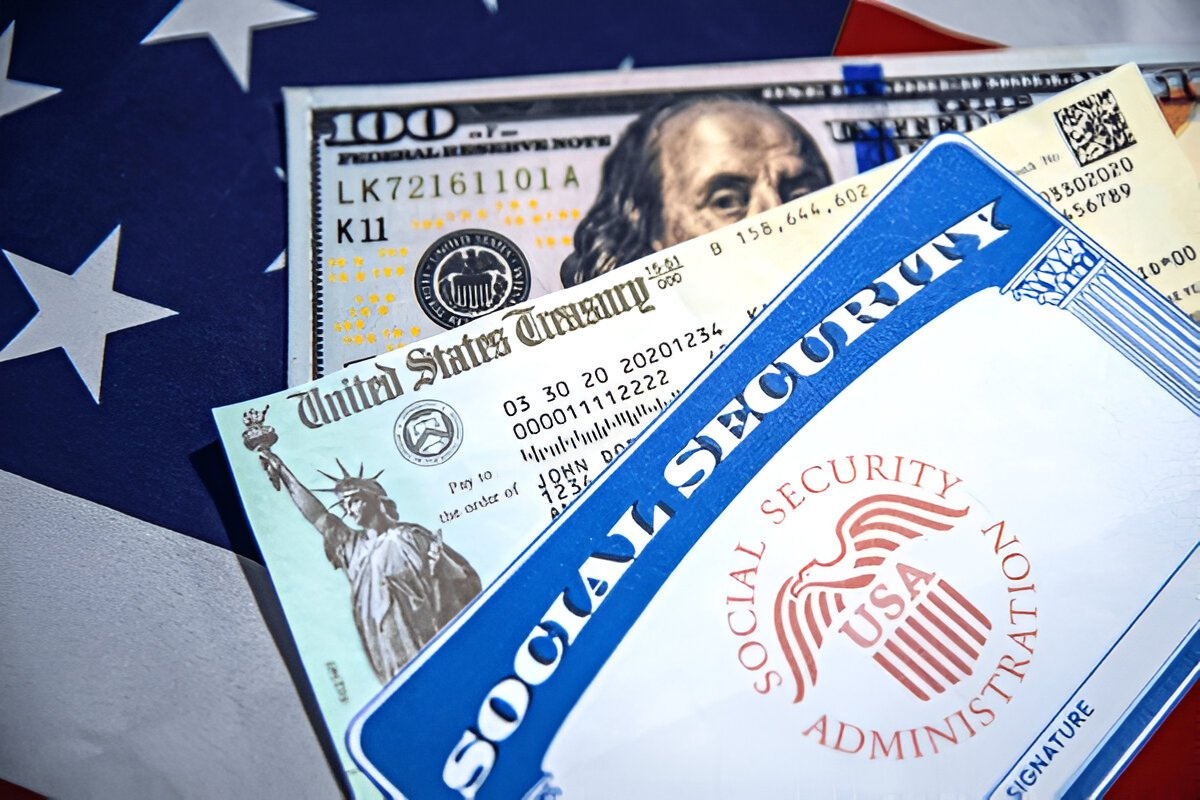 Here’s How Much the Average Social Security Check Is by Age in 2025